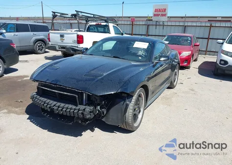 2022 Ford Mustang Ecoboost Premium Fastback z USA, uszkodzony, nr VIN 1FA6P8TH8N5140335